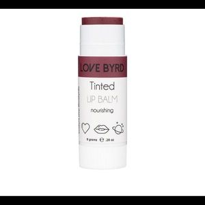 F͟I͟N͟A͟L͟ P͟R͟I͟C͟E͟!͟!͟!͟(NEW) sealed Love Byrd Tinted Lip Balm in color Kiss.